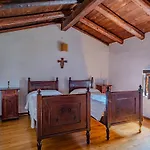 Dom wakacyjny La Torre Della Casaforte Bergum Alle Porte Di *
